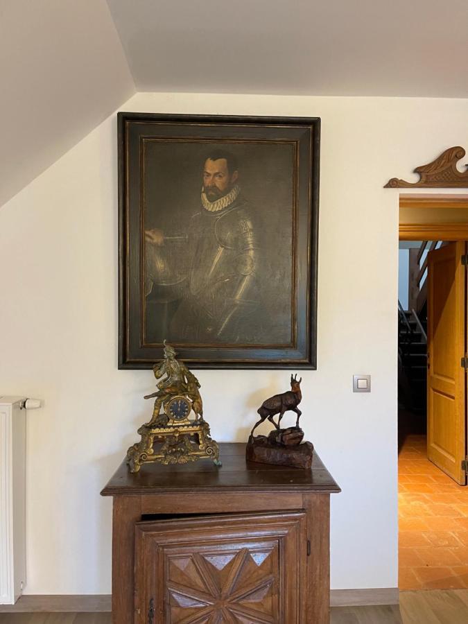 Les Confidences De Messire Sanglier, Stylished Guest Houses Борен Екстер'єр фото