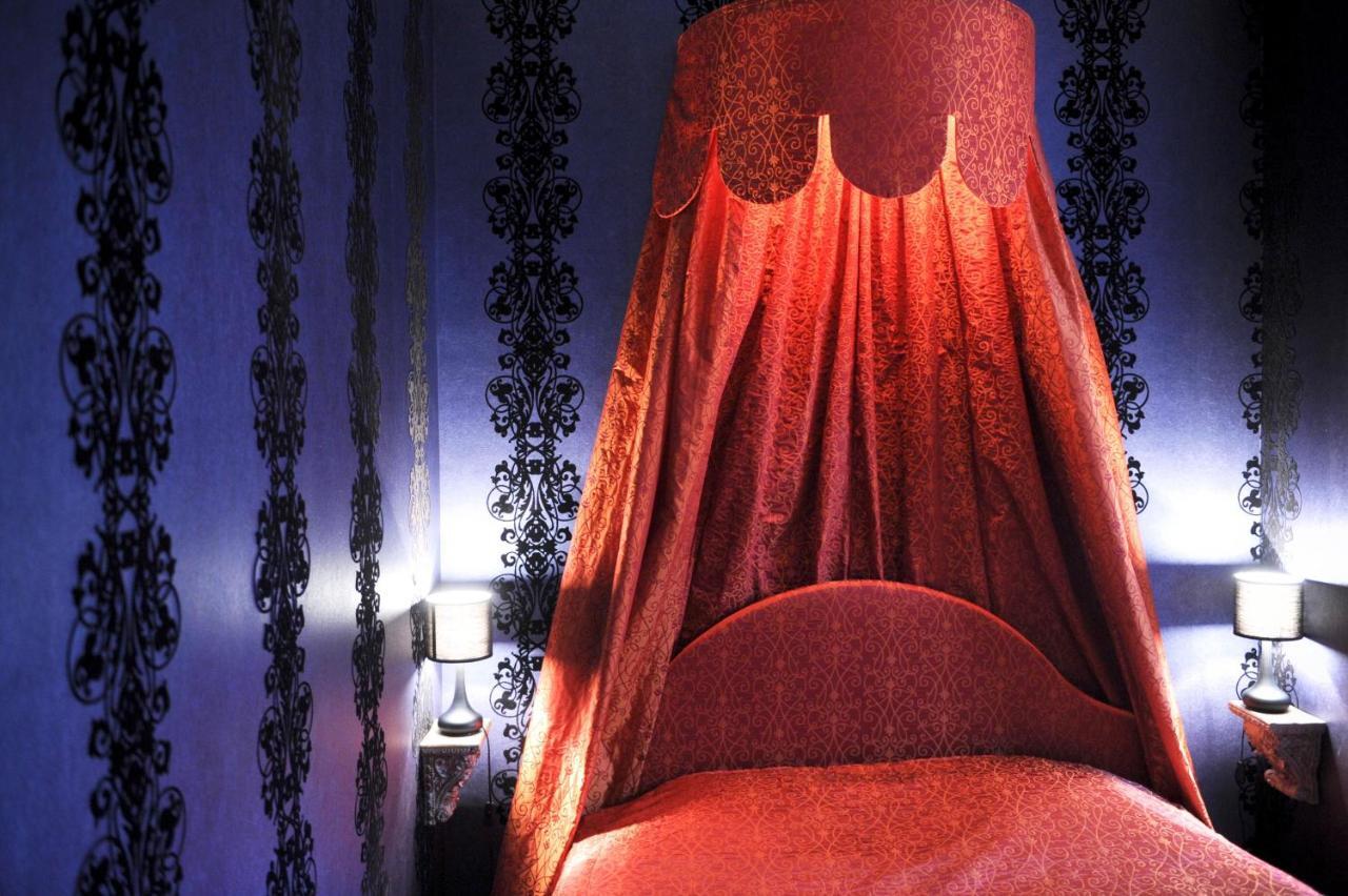Les Confidences De Messire Sanglier, Stylished Guest Houses Борен Номер фото